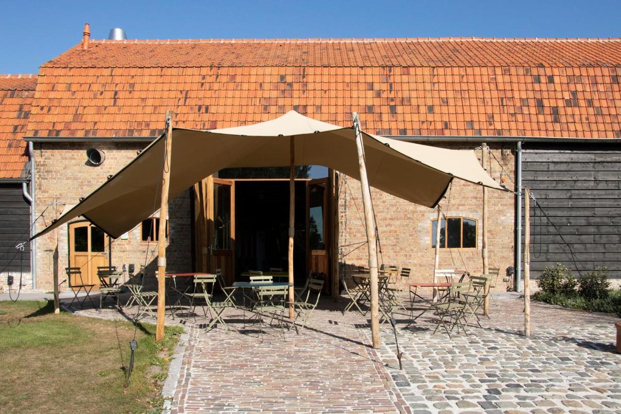 De 6 Linden Boutique Hotel สเลาส์ ภายนอก รูปภาพ