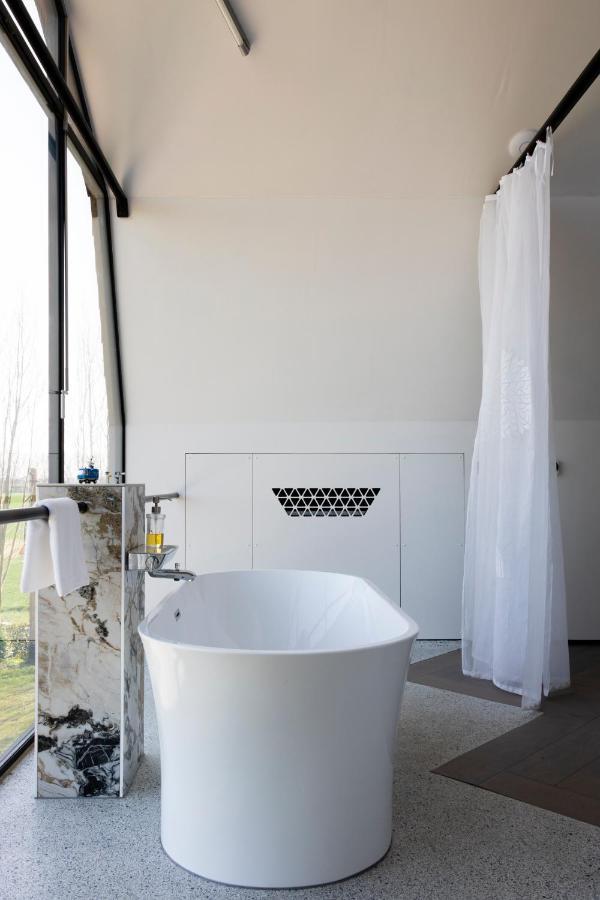 De 6 Linden Boutique Hotel สเลาส์ ภายนอก รูปภาพ