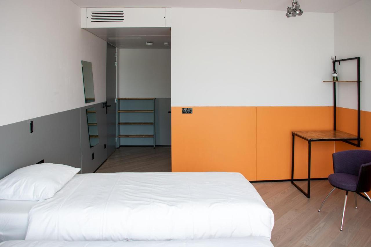 De 6 Linden Boutique Hotel สเลาส์ ภายนอก รูปภาพ
