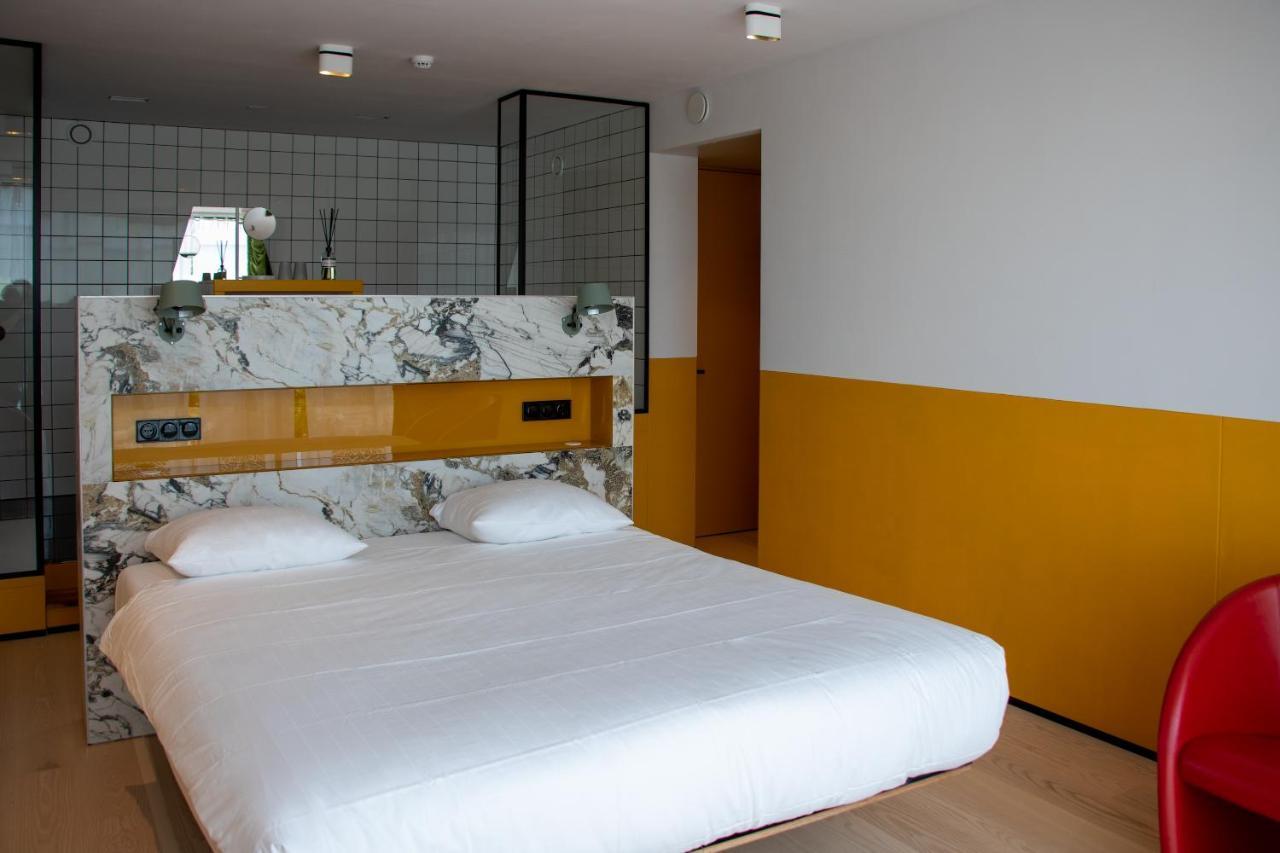 De 6 Linden Boutique Hotel สเลาส์ ภายนอก รูปภาพ