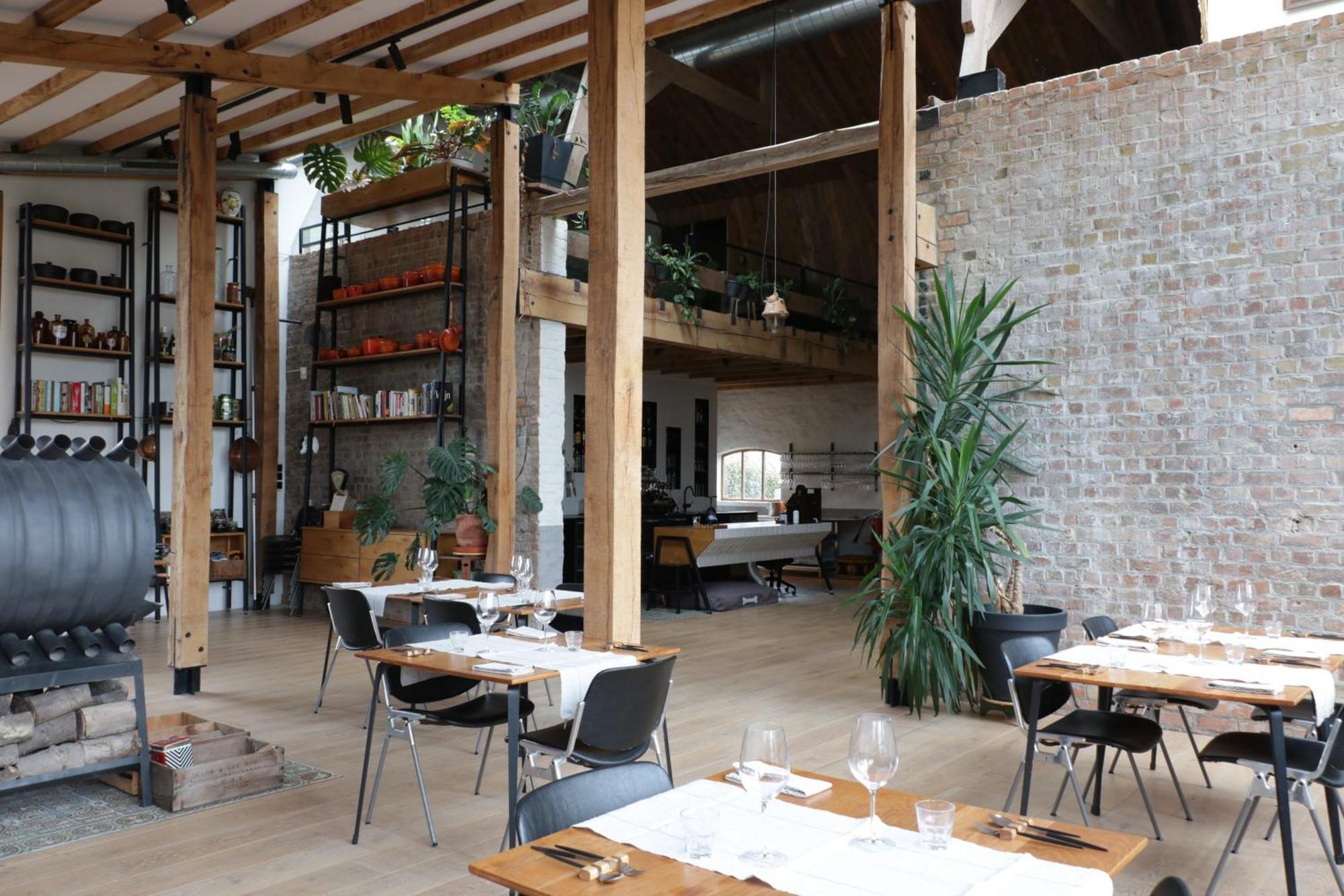 De 6 Linden Boutique Hotel สเลาส์ ภายนอก รูปภาพ